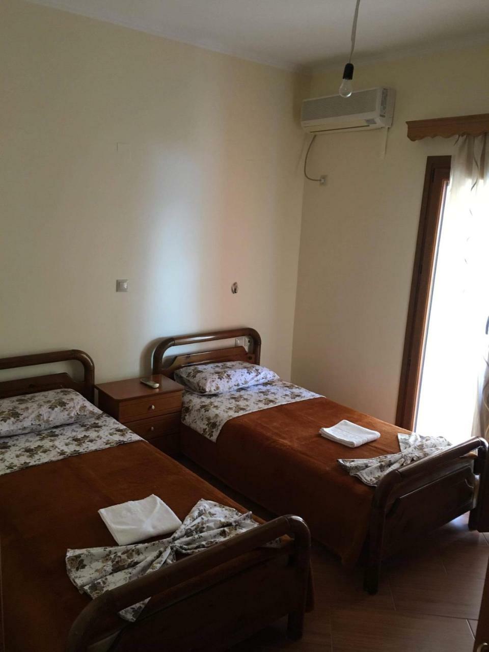 Elena Apartament Sarandë Exterior foto